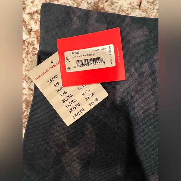 SPANX Leggings - Picture 7 of 13